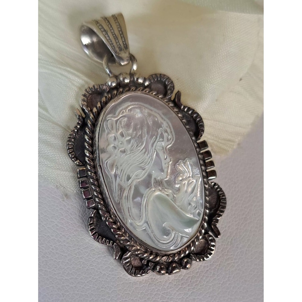 Vintage Mother-of-Pearl Cameo Pendant Sterling Silver